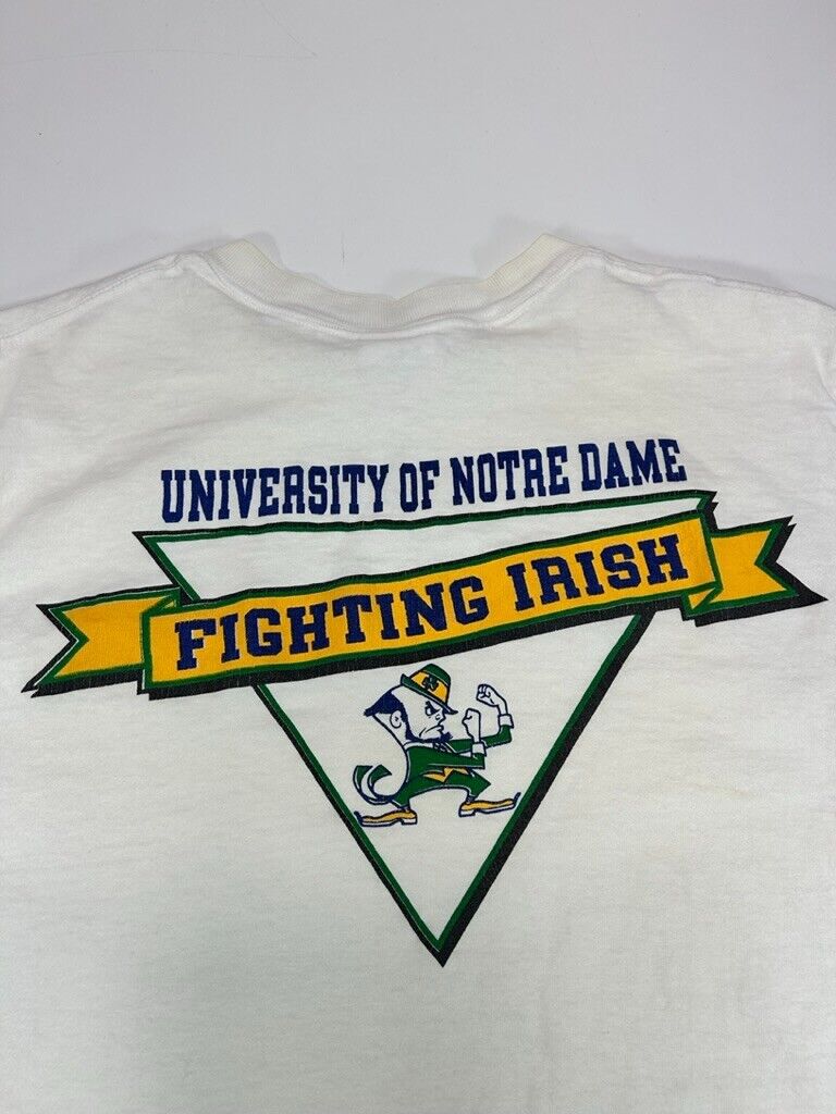 Vintage 90s Notre Dame Fightin Irish NCAA Mascot Graphic T-Shirt Size Large