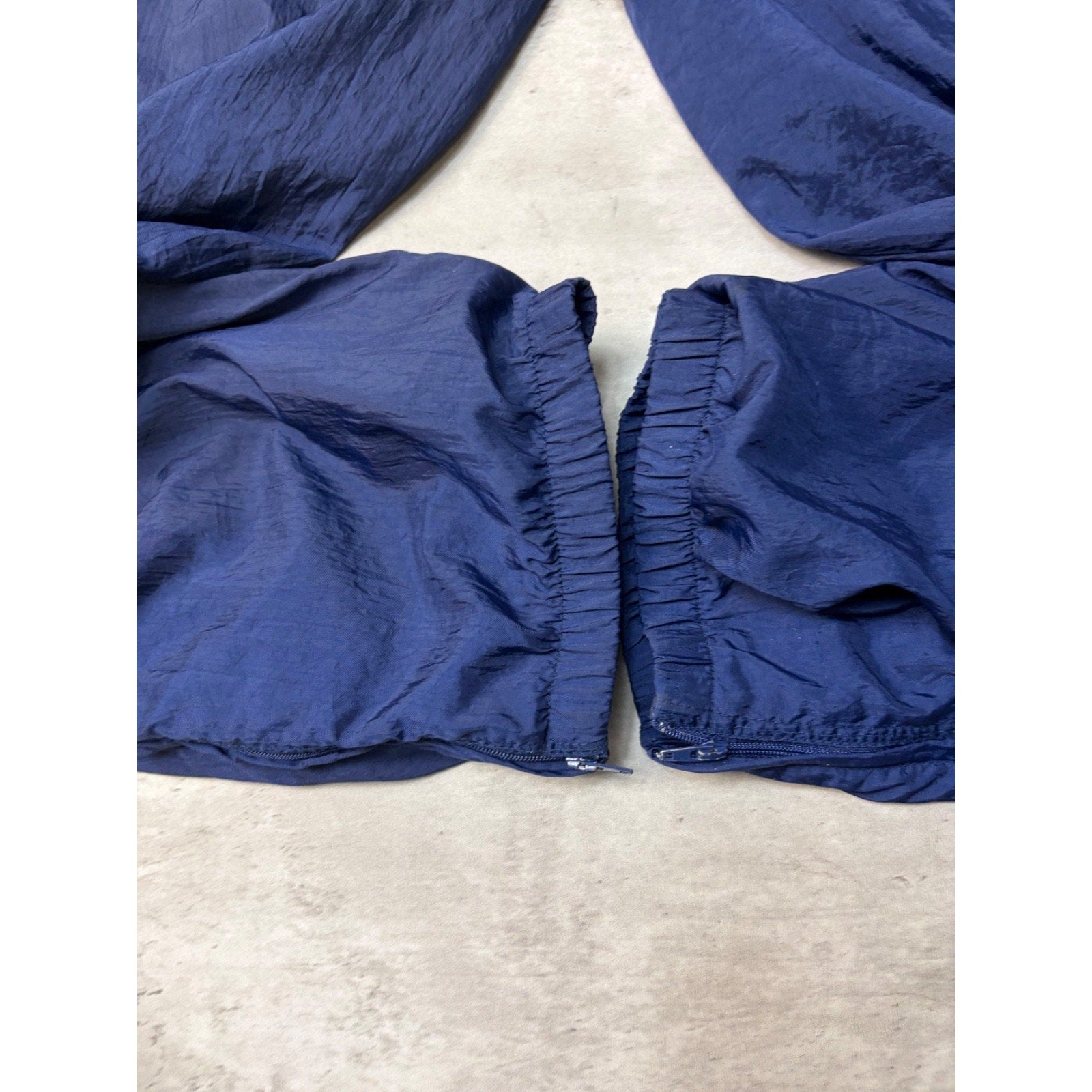 Vintage Nike Tonal Embroidered Swoosh Insulated Nylon Windbreaker Pants Size XL