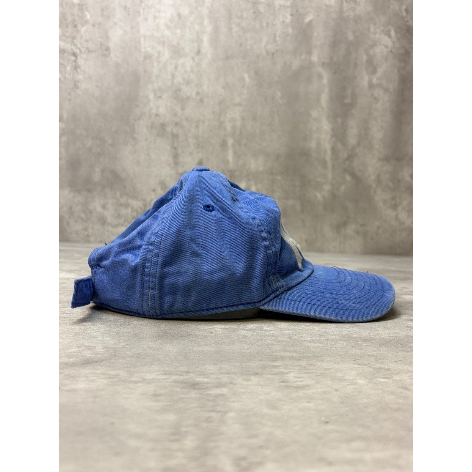 Vintage Nike Embroidered Script Spellout Strapback Hat OSFA