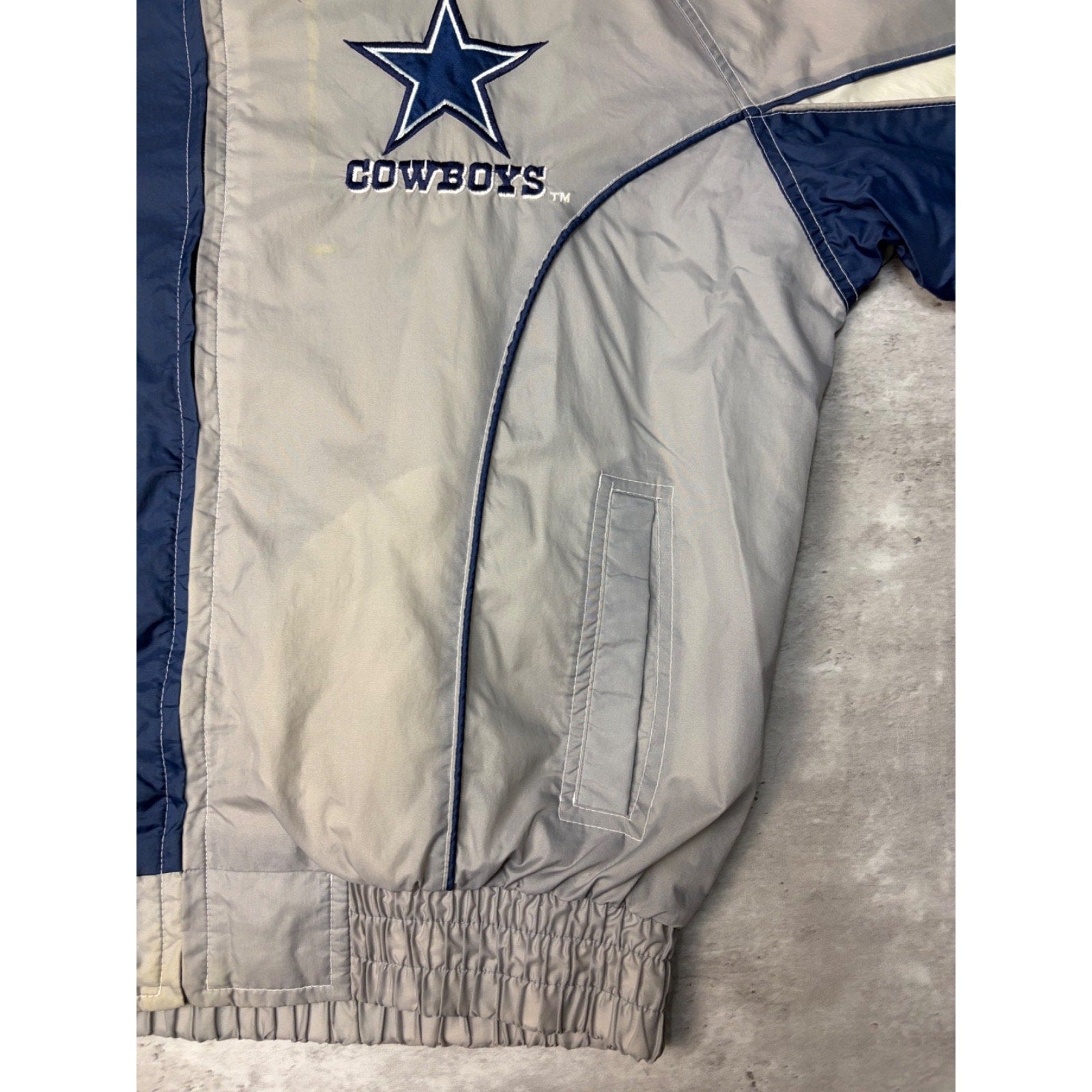 Vintage Dallas Cowboys NFL Pro PlayerEmbroidered Logo Jacket Size XL