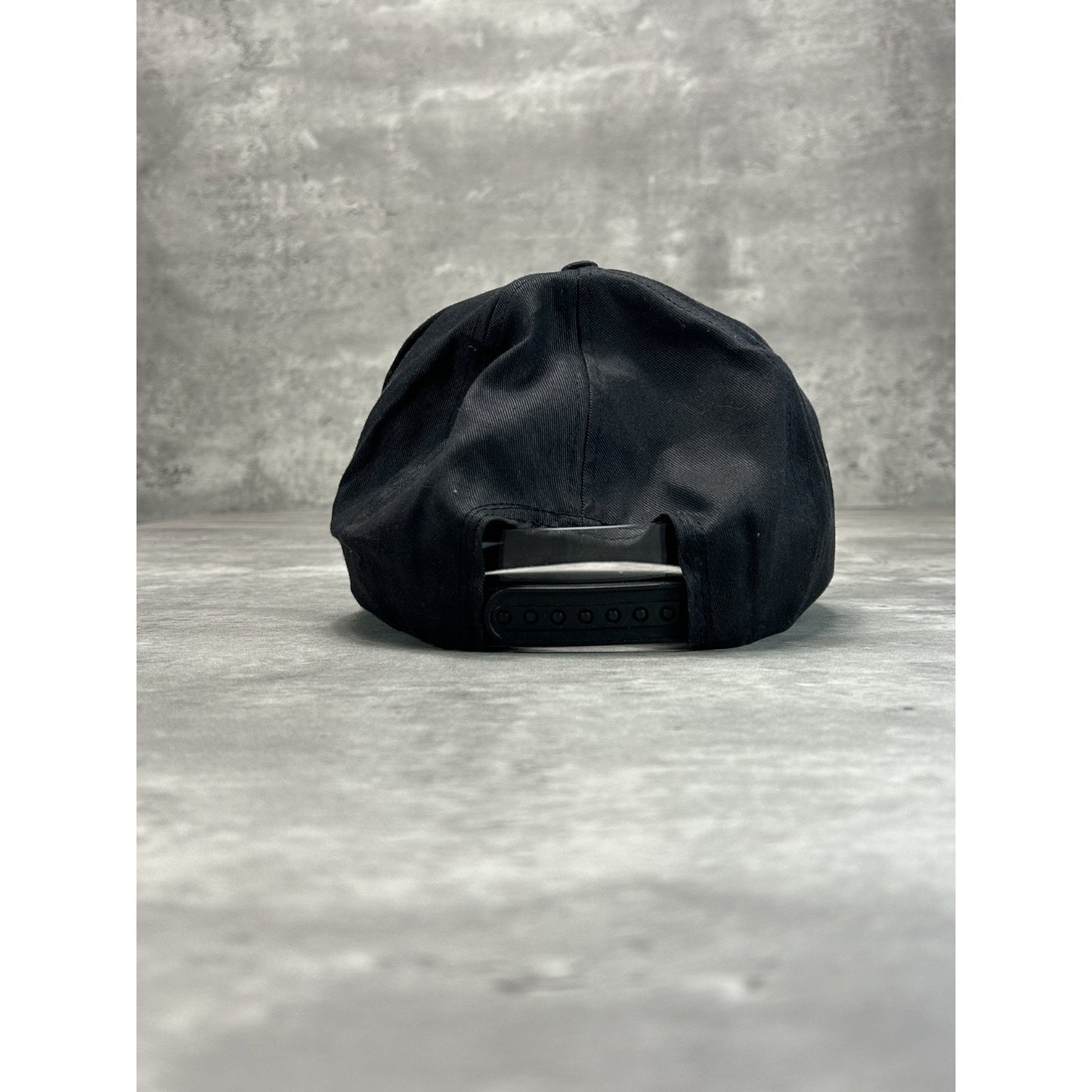 Vintage 90s Bermuda Embroidered Shark Destination Snapback Hat OSFA Black