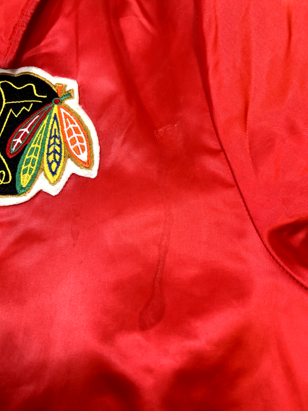Vintage 90s Chicago Blackhawks NHL Embroidered Satin Bomber Jacket Size XL Red
