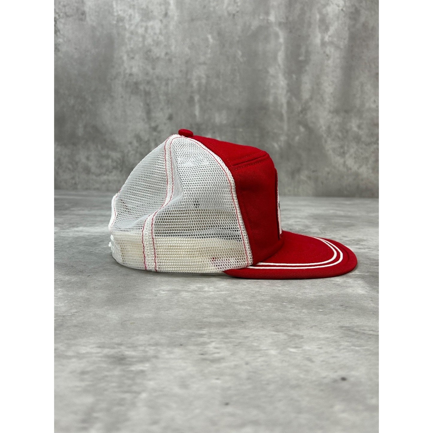 Vintage 90s Red Wings Shoes Embroidered Patch Trucker Snapback Hat OSFA