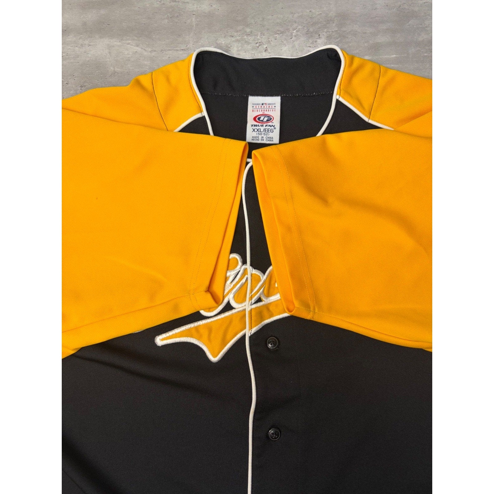 Vintage Pittsburgh Pirates MLB Script Spellout Baseball Jersey Size 2XL