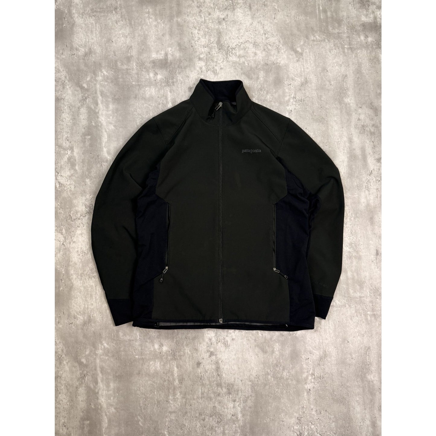 Vintage Patagonia Tonal Spellout Logo Nylon Full Zip Jacket Size Medium Black