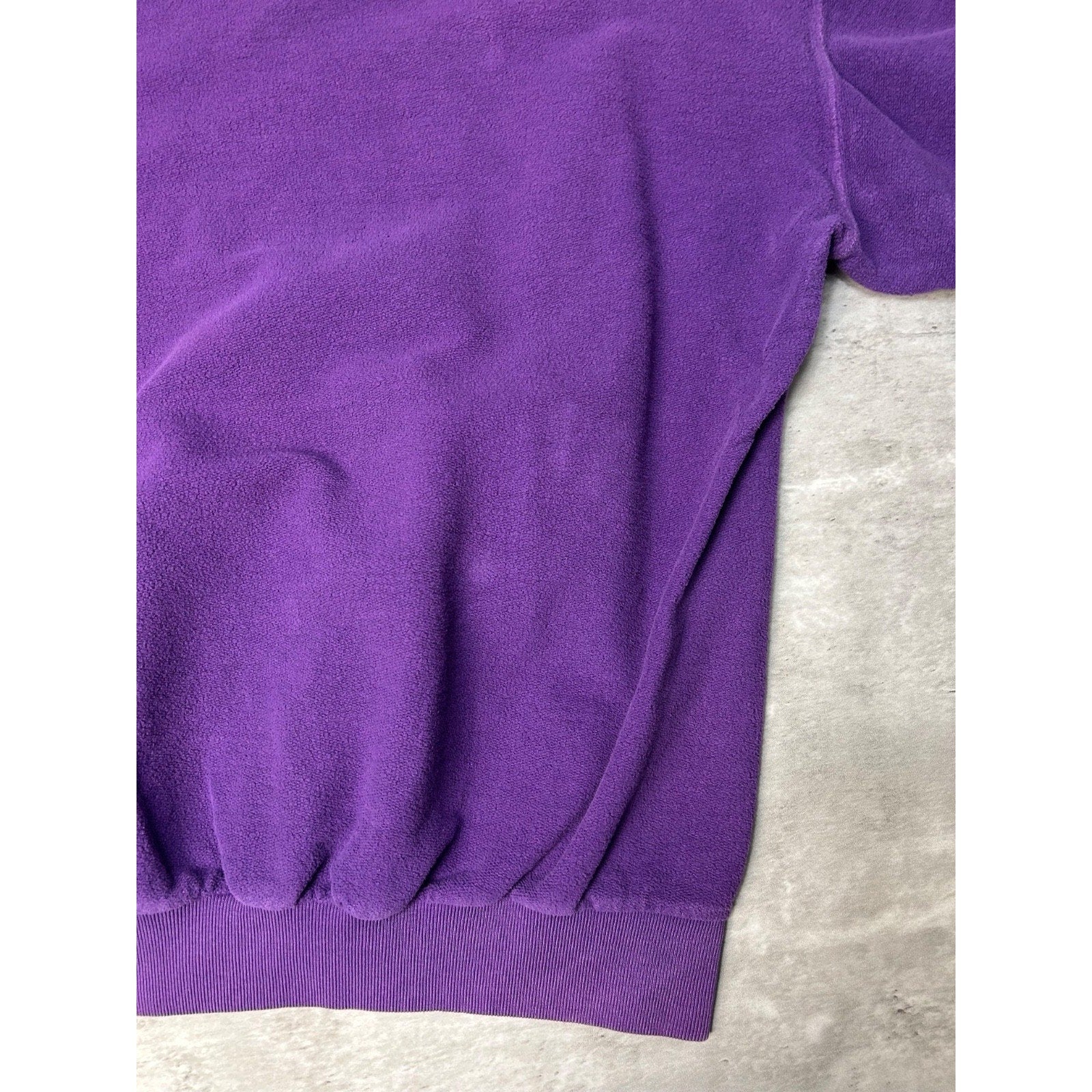 Vintage 90s University Of Western Embroidered Spellout Sweatshirt Size Medium