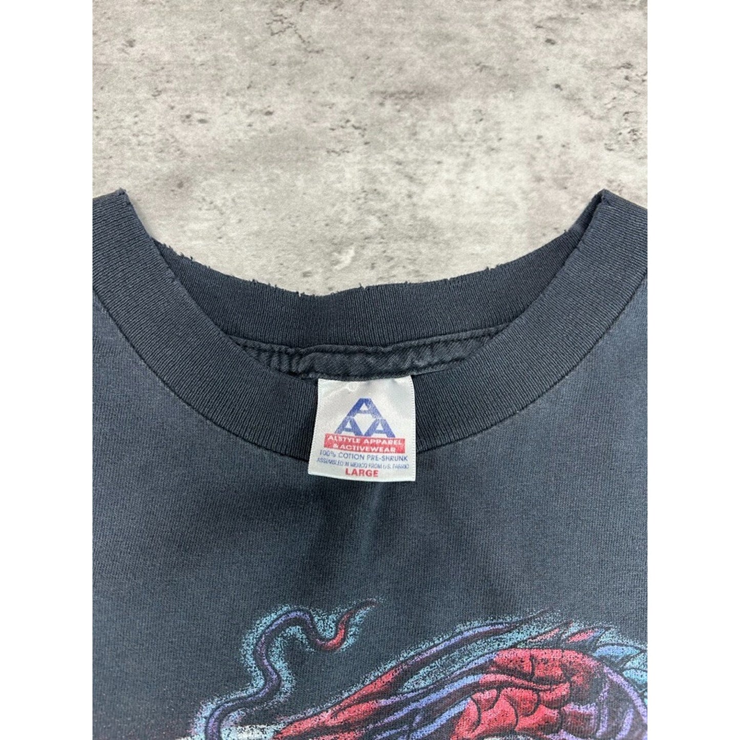 Vintage Y2K Yin & Yang Dragon Graphic T-Shirt Size Large Black