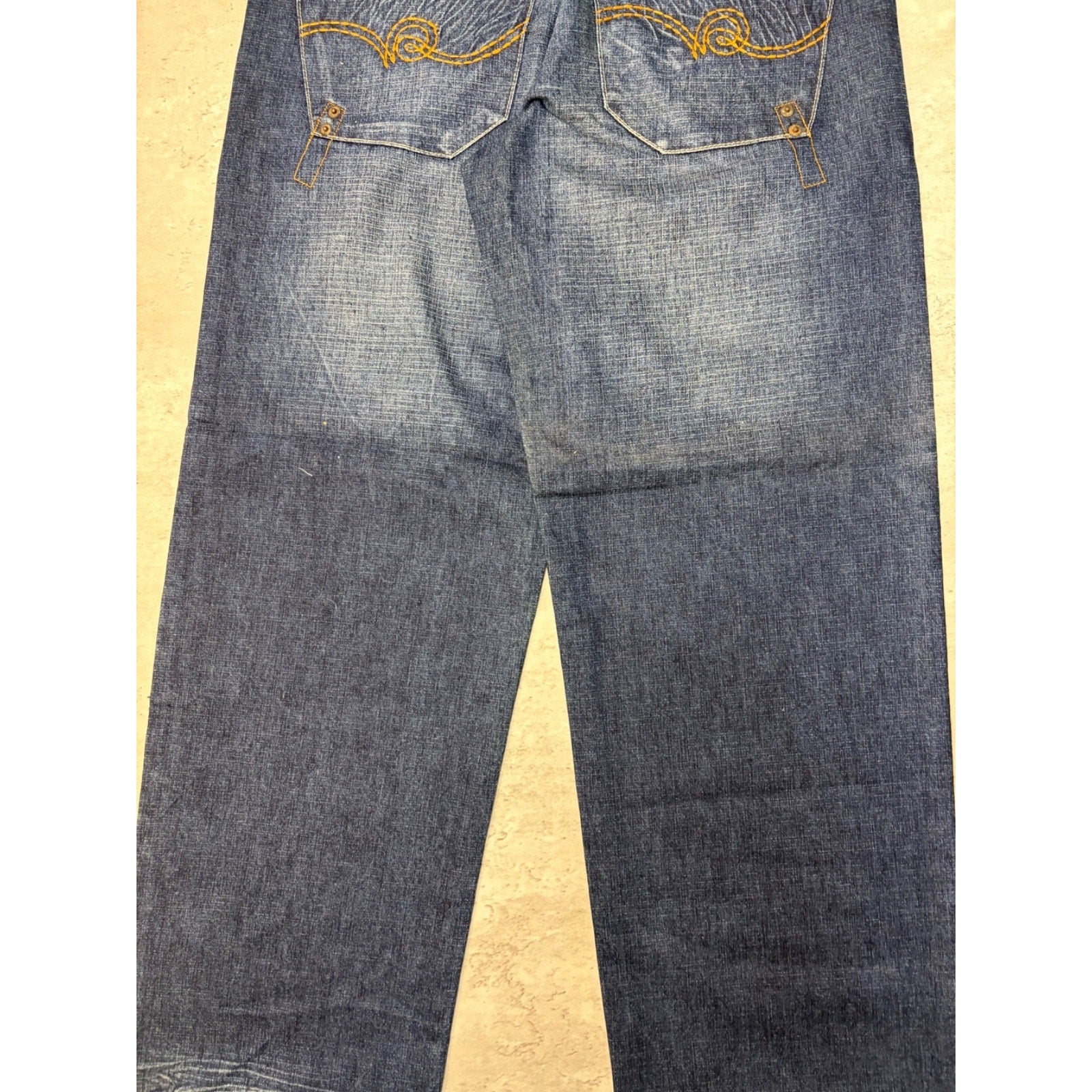 Vintage Y2K Rocawear Embroidered Pocket Logo Dark Wash Denim Pants Size 30x31