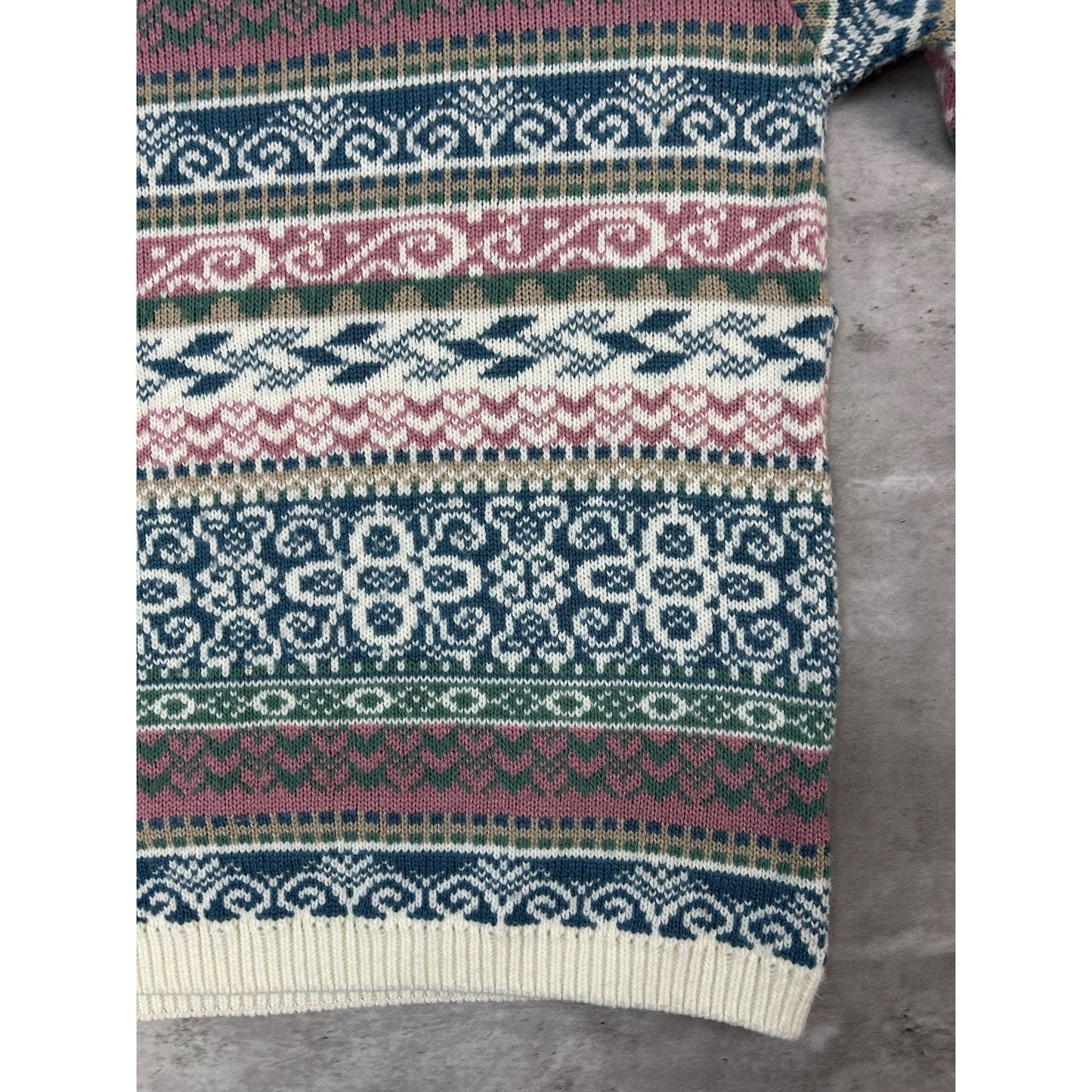 Vintage 90s Women's Alfred Dunner Abstract Striped Collared Knit Sweater Large