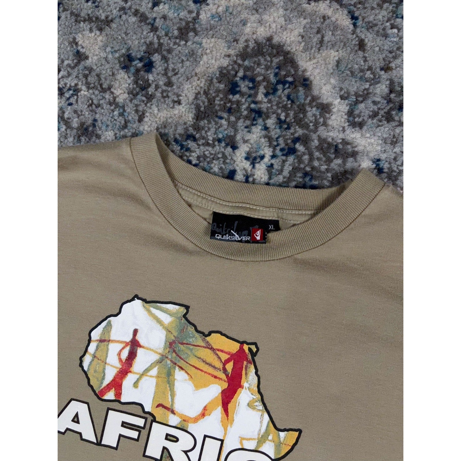 Vintage Y2K Quiksilver Africa Spellout Logo Continent Graphic T-Shirt Size XL