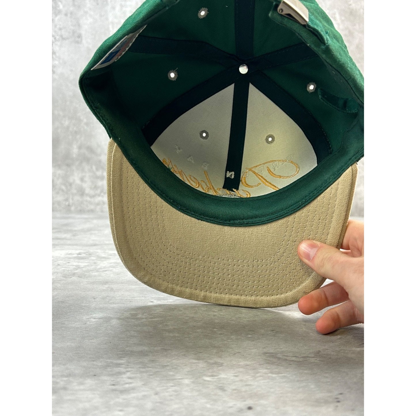 Vintage 90s Green Bay Packers NFL Embroidered Spellout Strapback Hat OSFA
