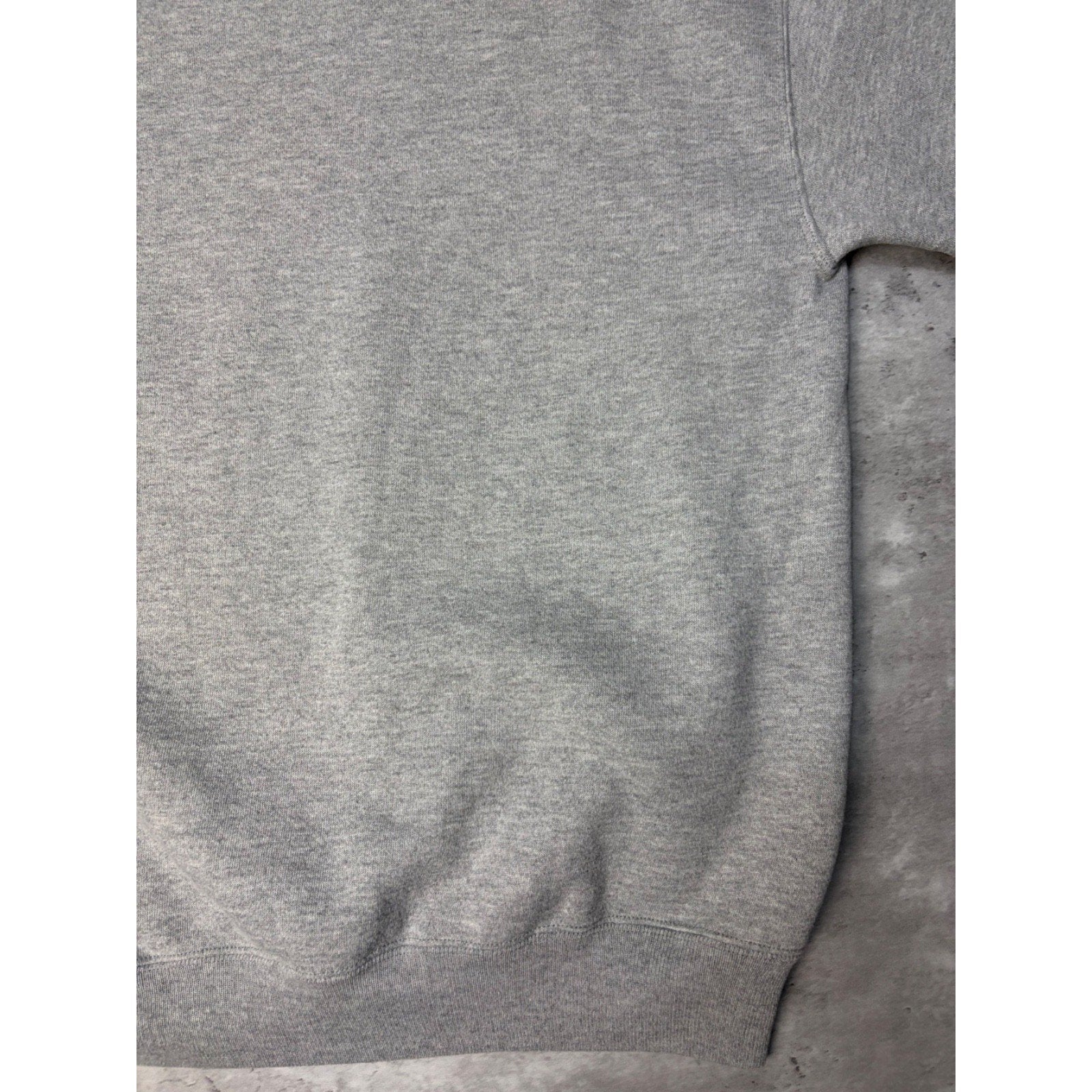 Vintage 1997 Oakland Raiders NFL Equipment Graphic Football Sweatshirt Size XL