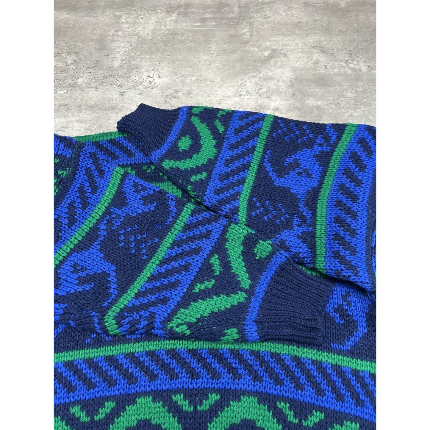 Vintage 90s Hysport Animal All Over Print Striped Pullover Knit Sweater Sz Large