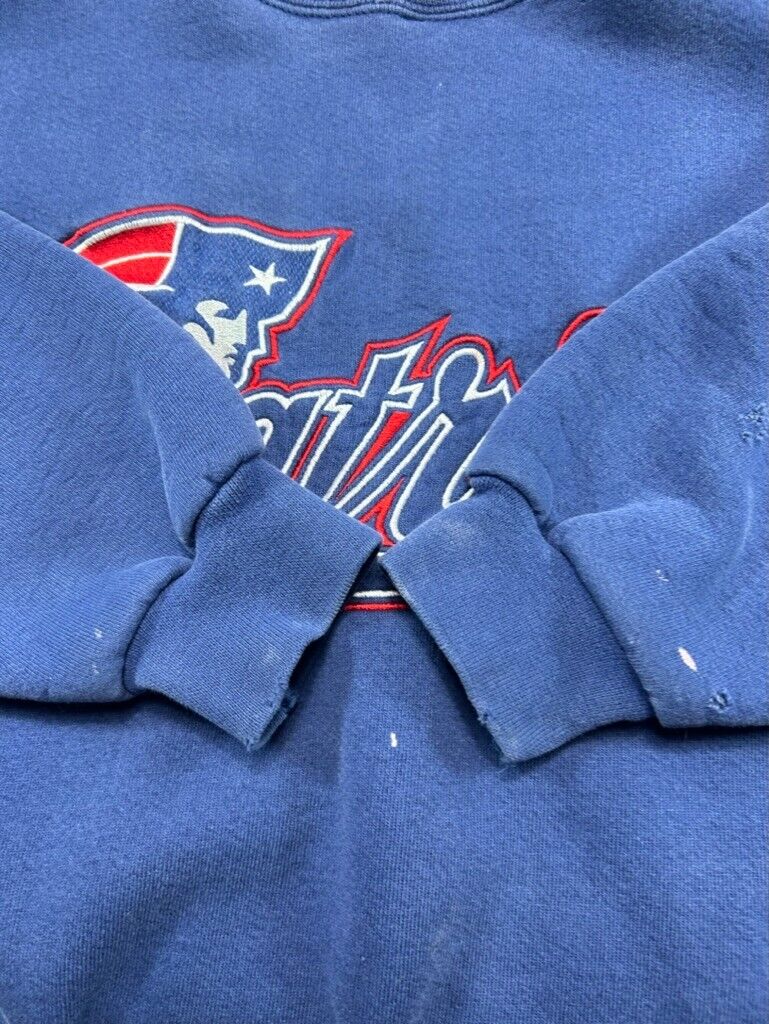 Vintage 90s New England Patriot NFL Embroidered Spellout Sweatshirt Size Large