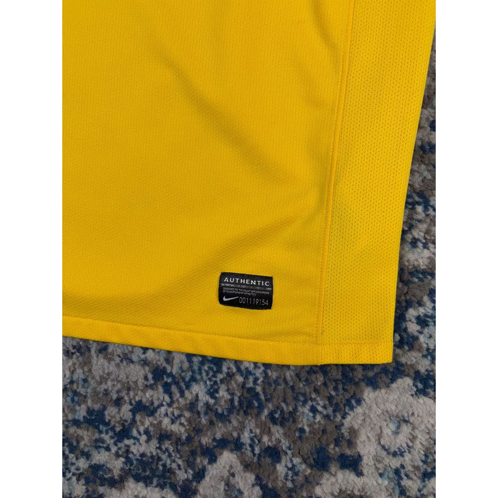Nike Brazil National Team Embroidered Soccer Jersey Size Large