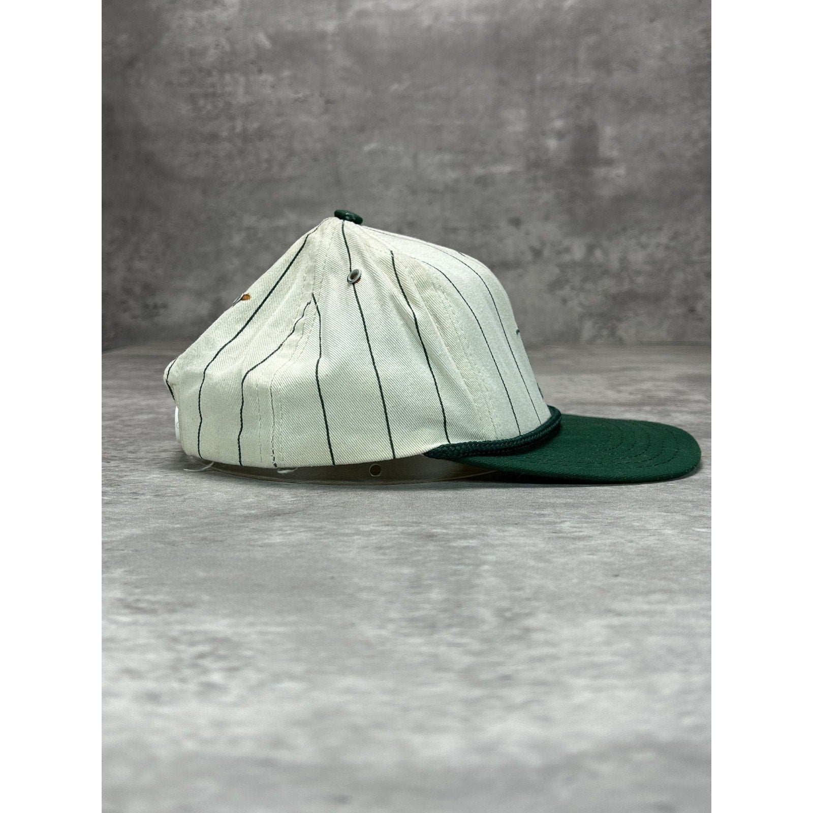 Vintage 90s Anheuser-Busch Embroidered Logo Pinstripe Snapback Hat OSFA