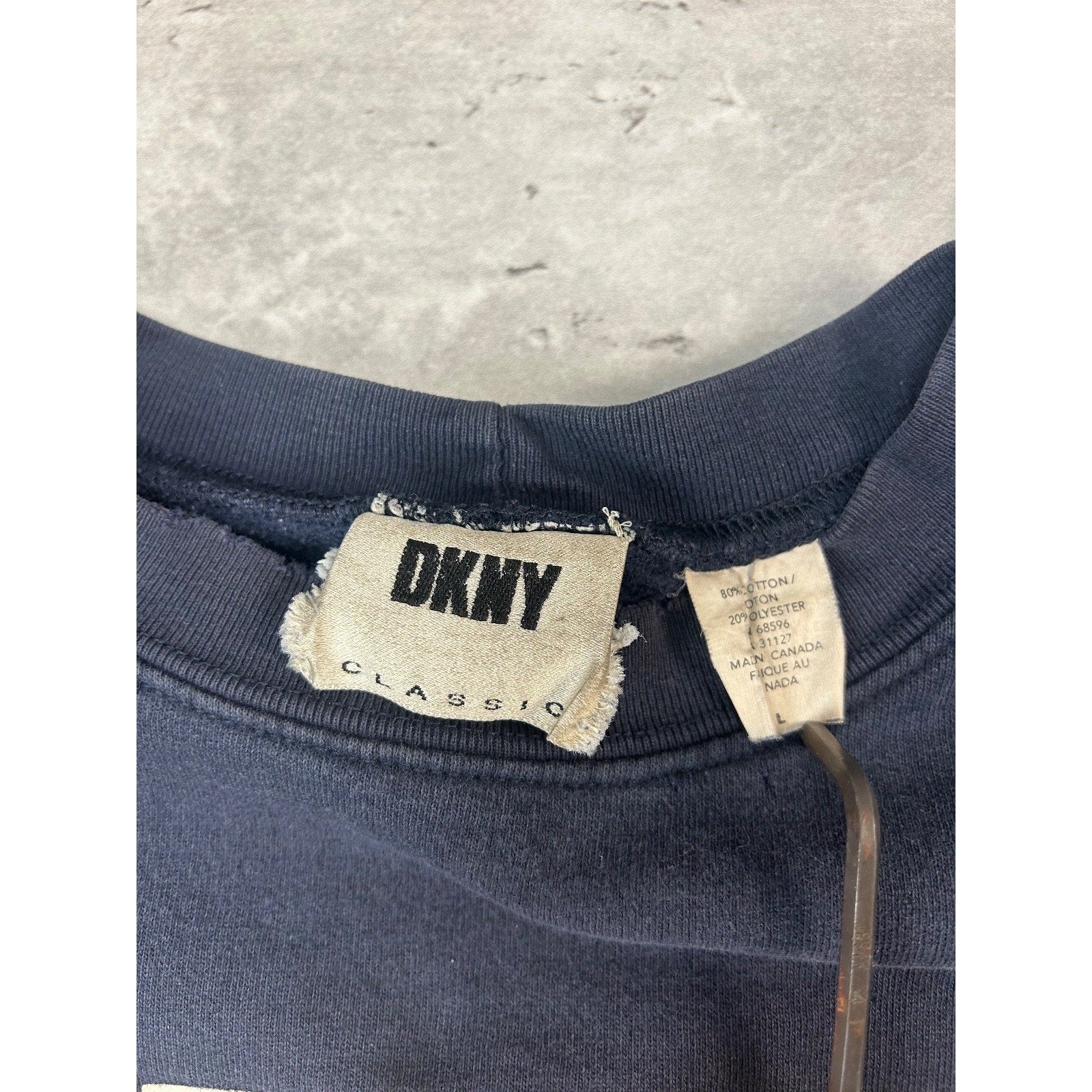 Vintage 90s DKNY Classic Spellout Graphic Crewneck Sweatshirt Size Large