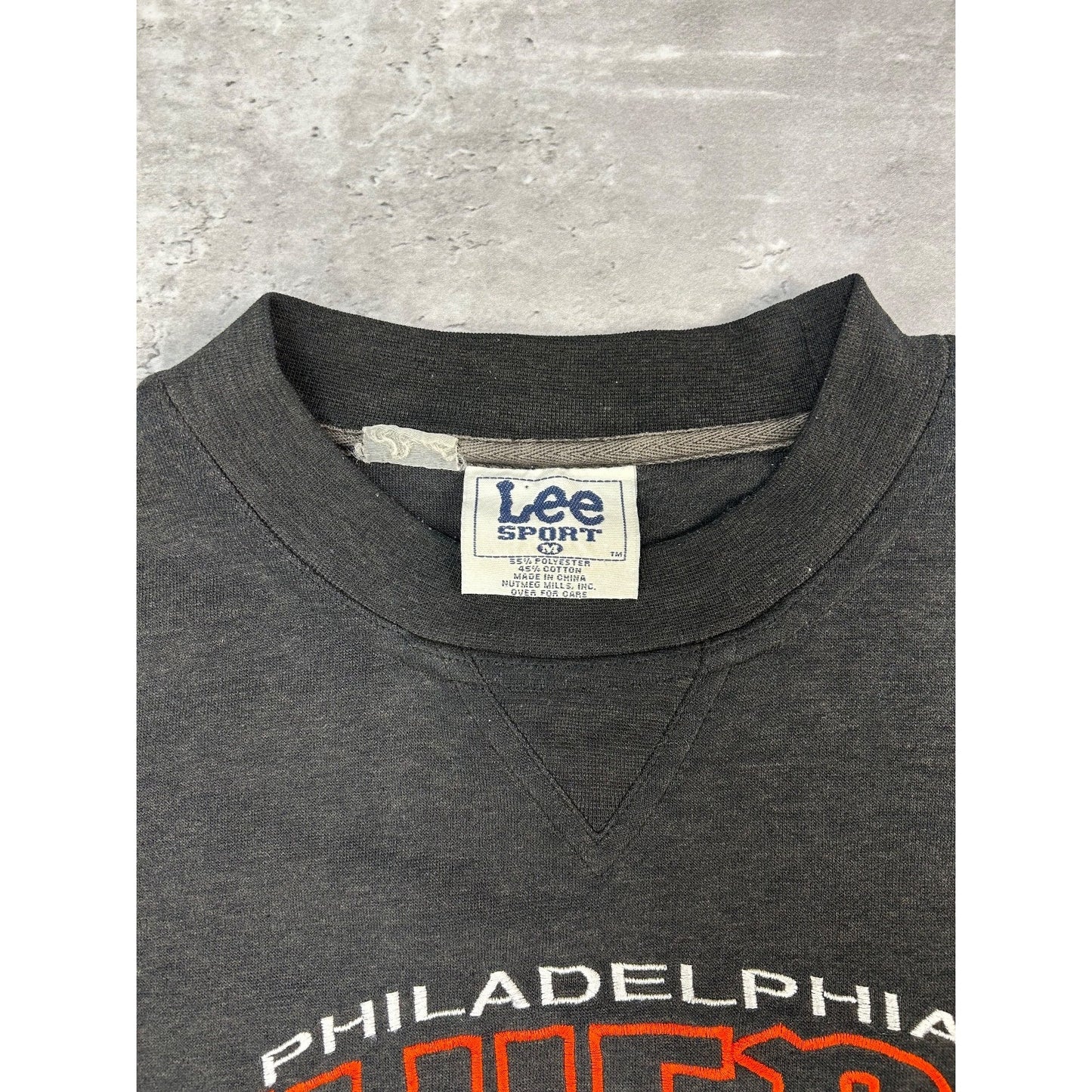 Vintage Philadelphia Flyers NHL Embroidered Spellout Hockey Sweatshirt Size Med