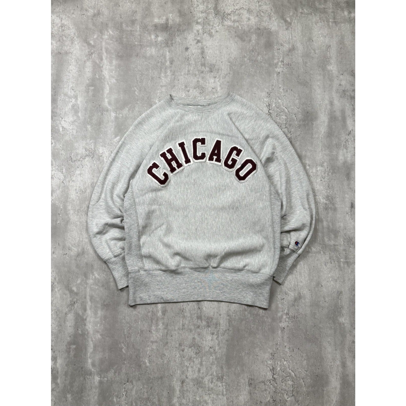 Vintage 90s Chicago Embroidered Champion Reverse Weave Sweatshirt Size Large