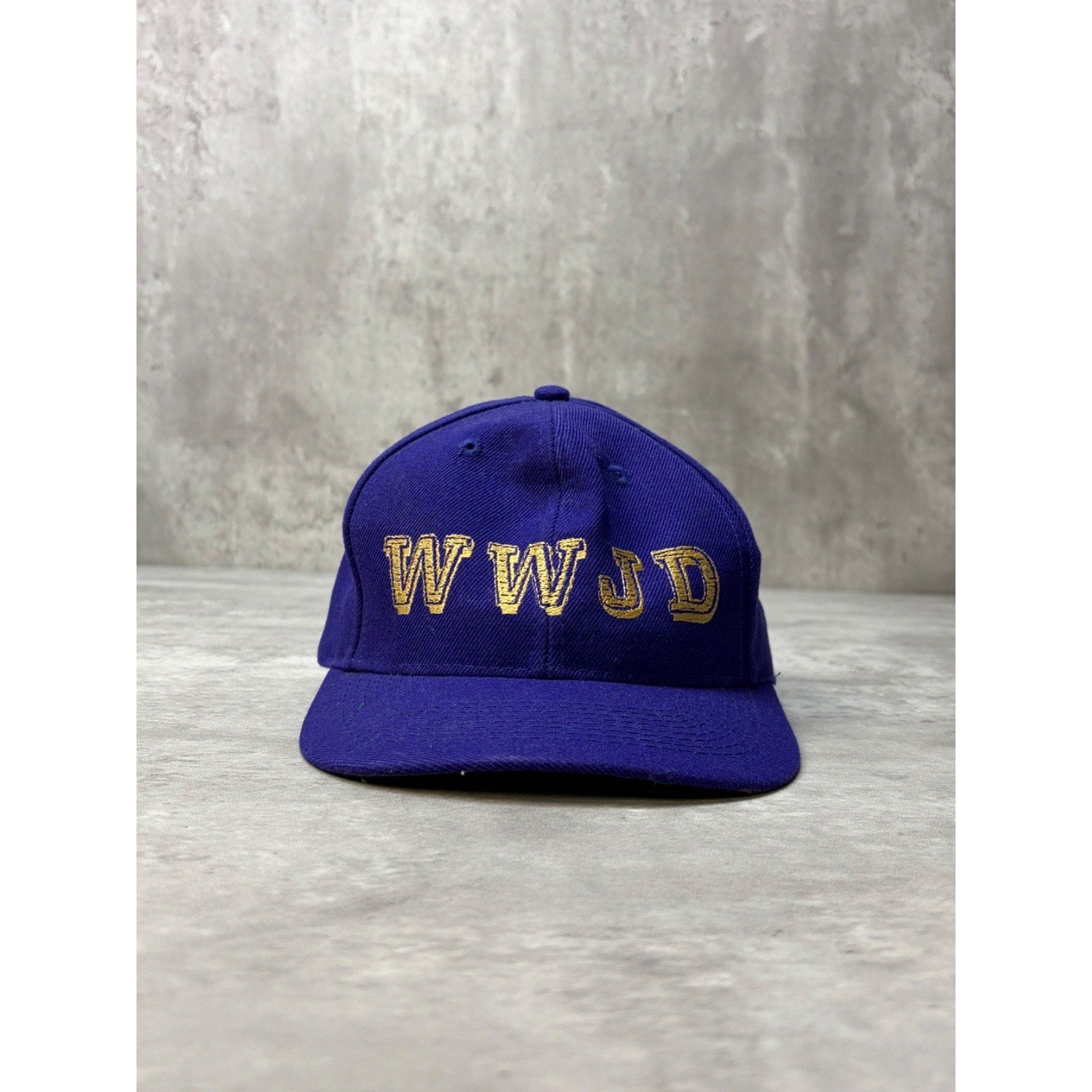 Vintage WWJD Snapback Hat OSFA
