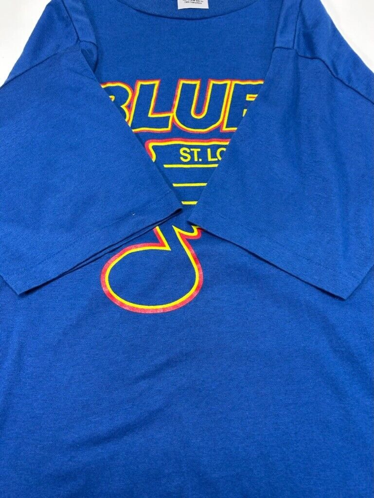 Vintage 80s St Louis Blues NHL Spell Out Graphic Hockey T-Shirt Size XL Blue