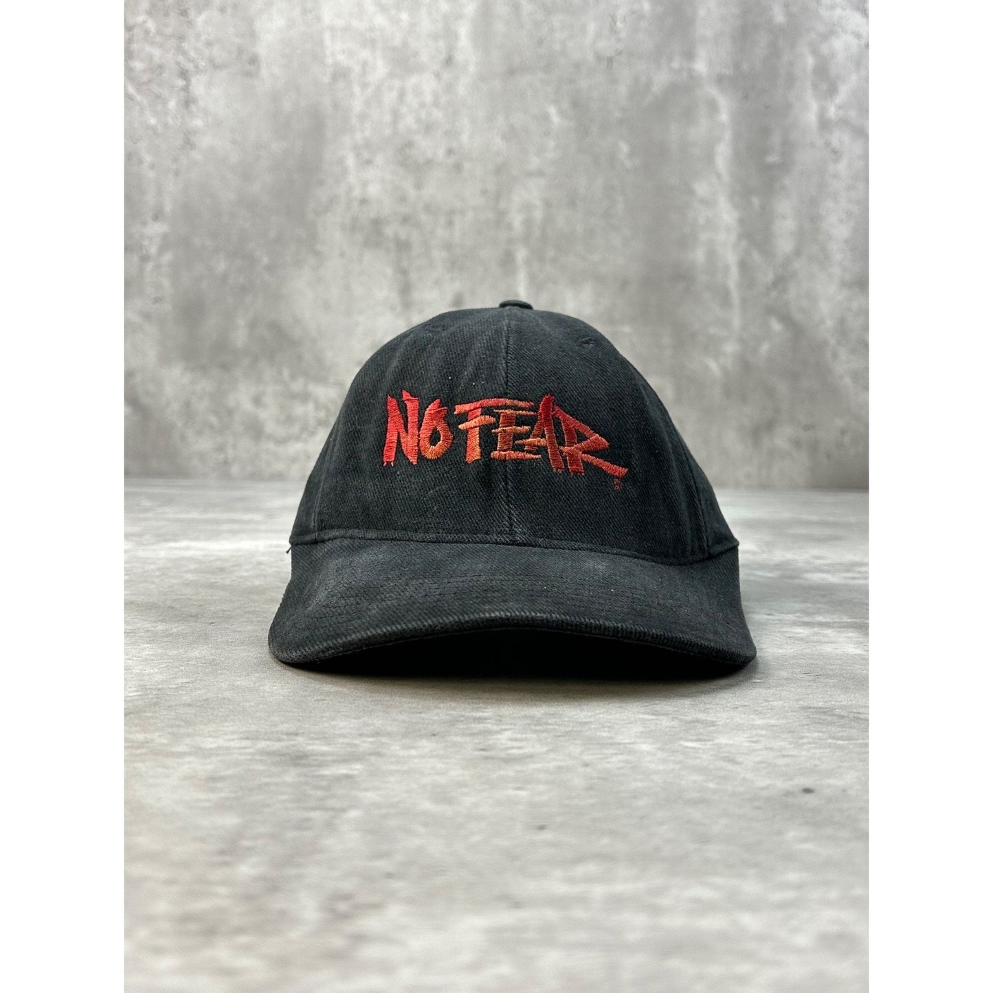 Vintage 90s No Fear Embroidered Spellout Two Tone Snapback Hat OSFA