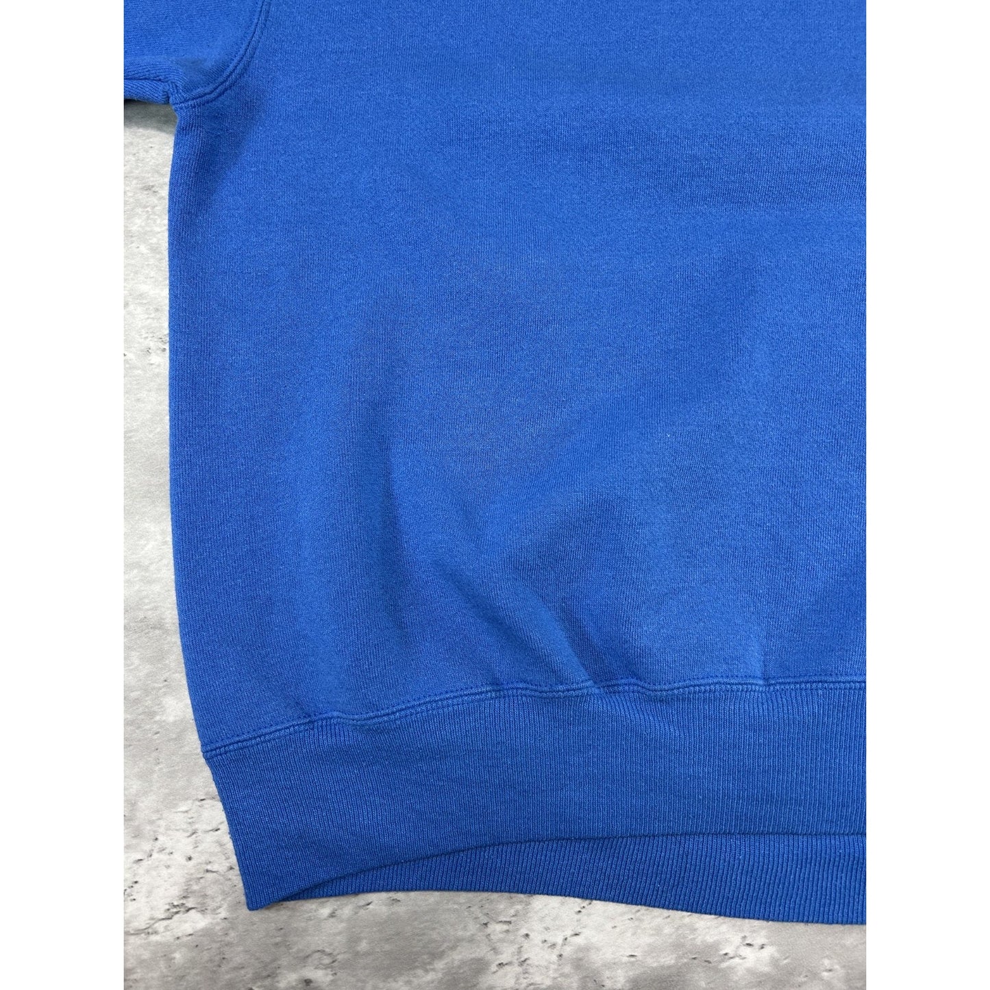 Vintage 1995 St Louis Rams NFL Big Graphic Helmet Spellout Sweatshirt Size XL