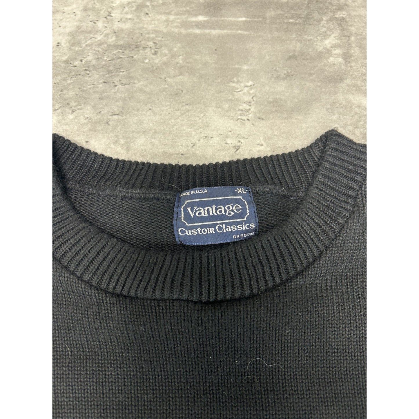 Vintage 90s Indy Embroidered Spellout Ribbed Knit Sweater Size XL Black