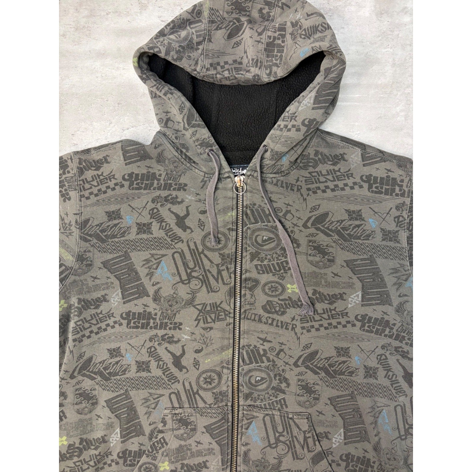 Vintage Y2K Quiksilver All Over Print Full Zip Hooded Sweatshirt Size XL