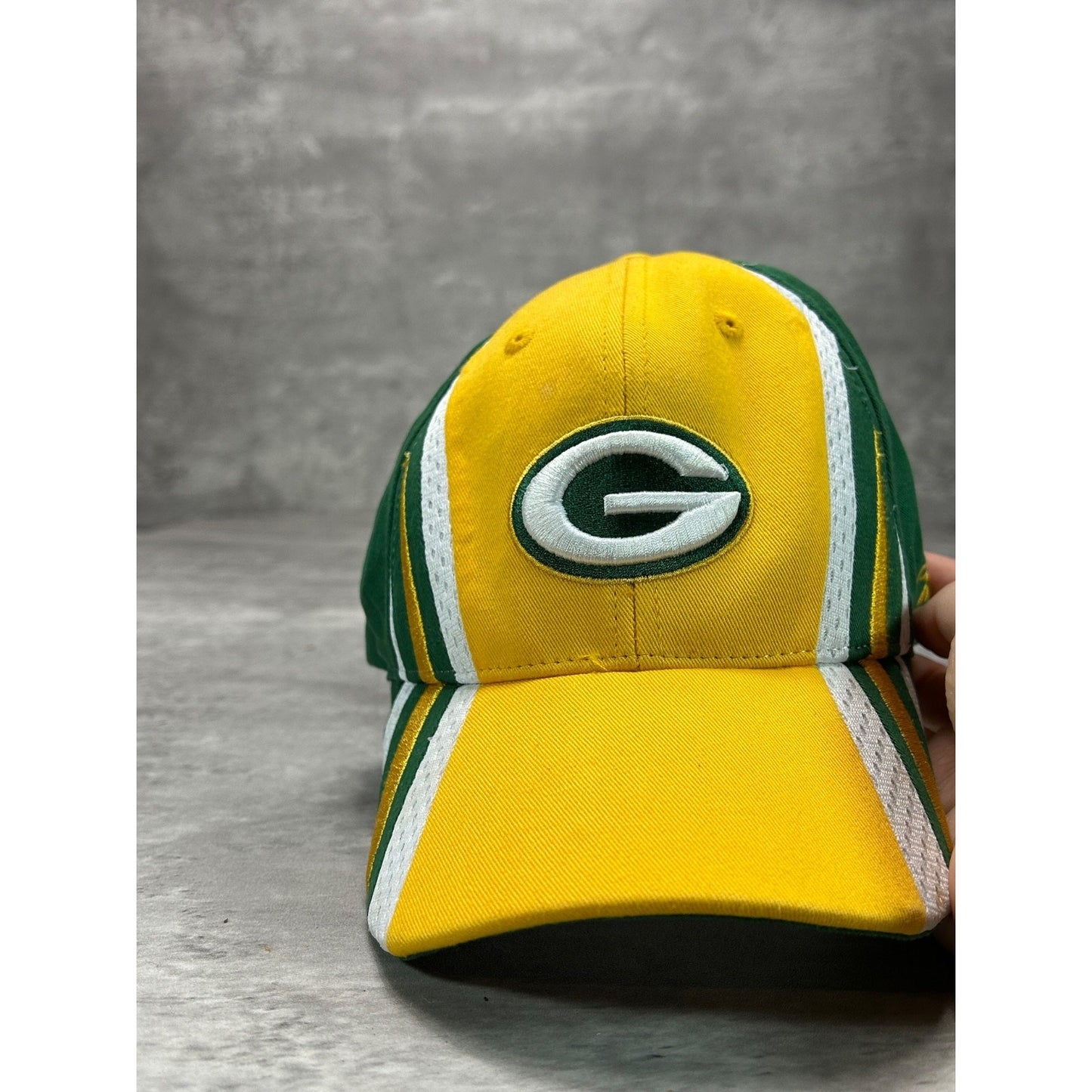 Vintage Green Bay Packers NFL Embroidered Logo Reebok Strapback Hat OSFA
