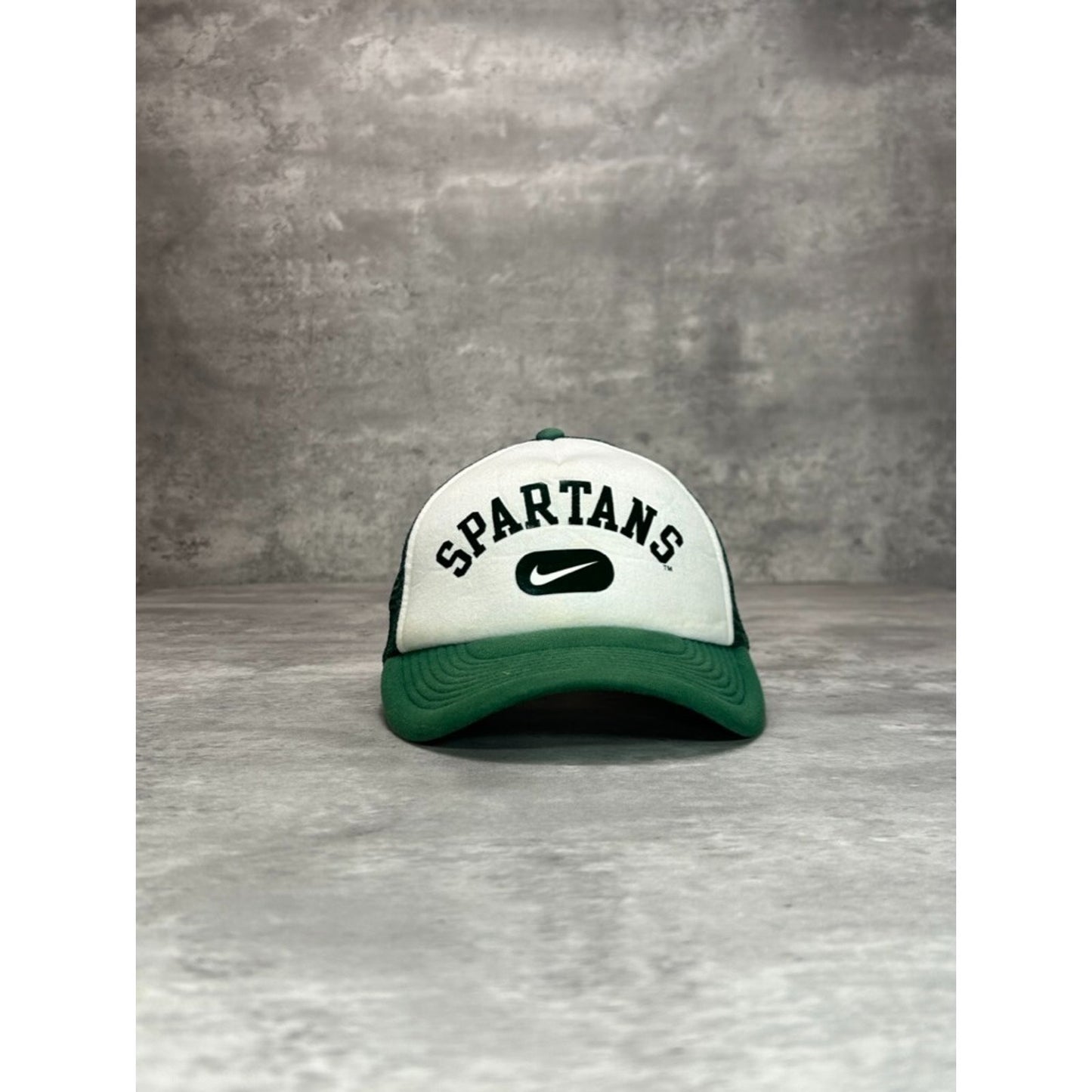 Vintage MIchigan State Spartans NCAA Nike Spellout Trucker Snapback Hat OSFA