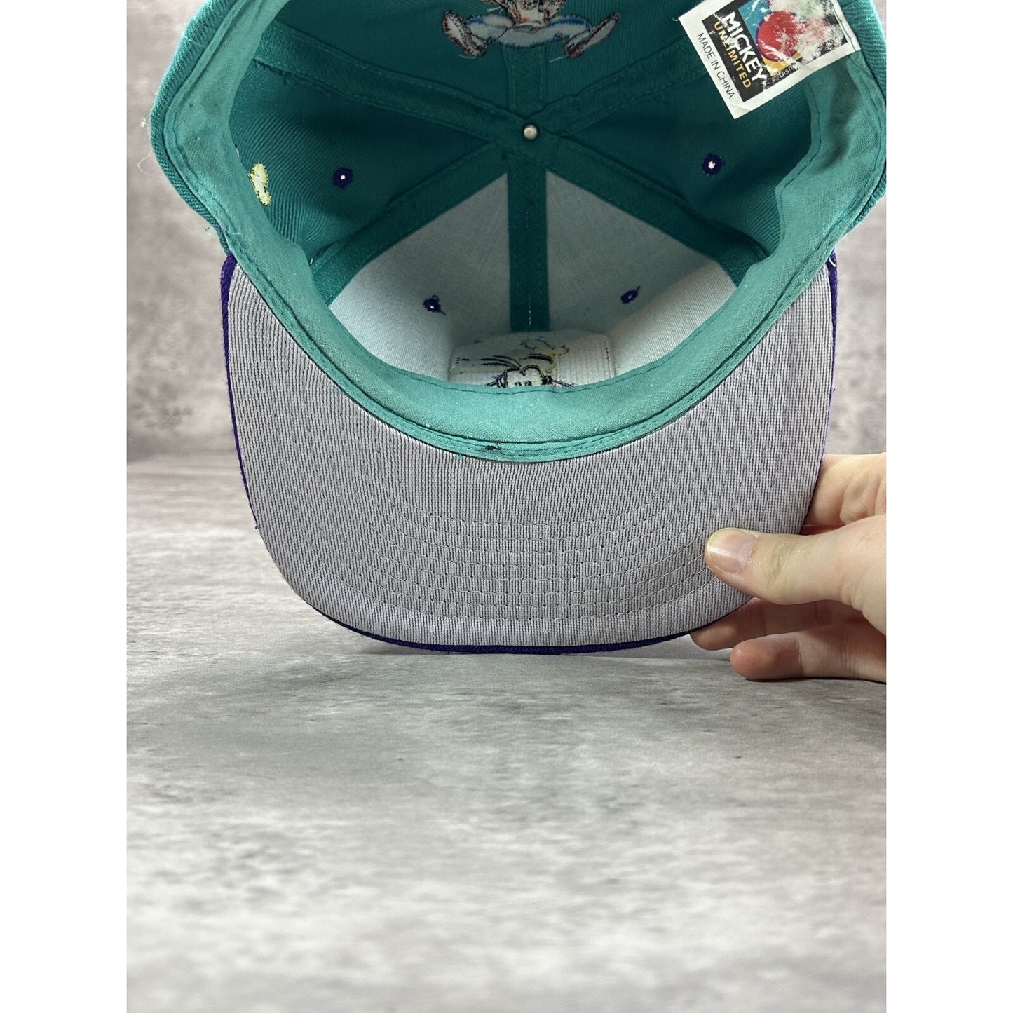 Vintage Disney Goofy Embroidered Logo Spellout Snapback Hat OSFA