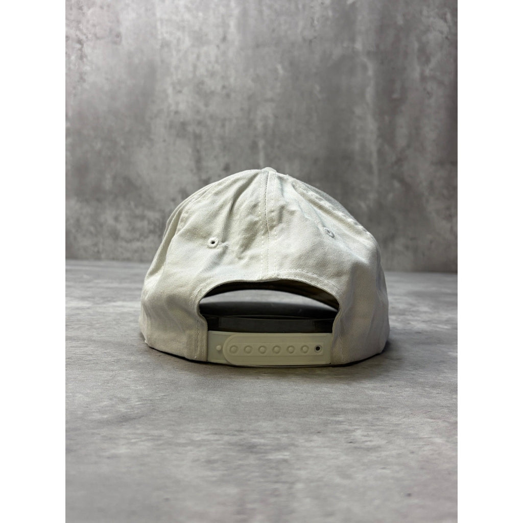 Vintage 90s Bingo Embroidered Spellout White Snapback Hat OSFA