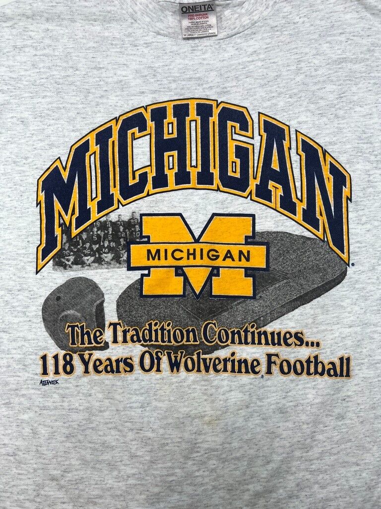 Vintage 90s University on Michigan NCAA 118 Years of Football T-Shirt Size 2XL