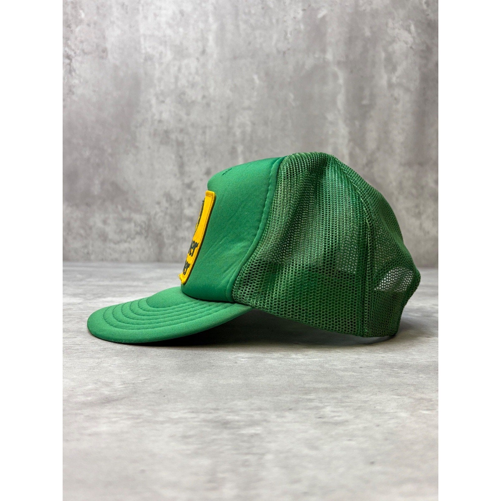 Vintage 80s Beaver Lumber Embroidered Patch Trucker Snapback Hat OSFA