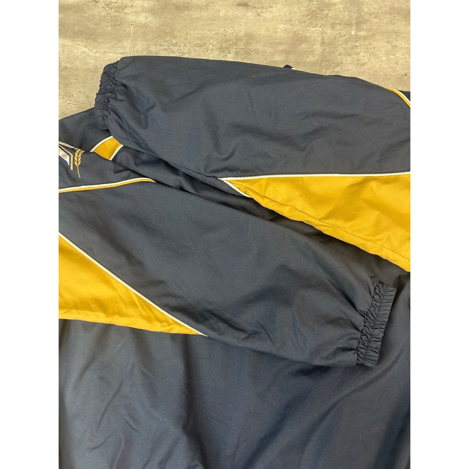 Vintage Milwaukee Brewers MLB Embroidered Pullover Baseball Jacket Size Large