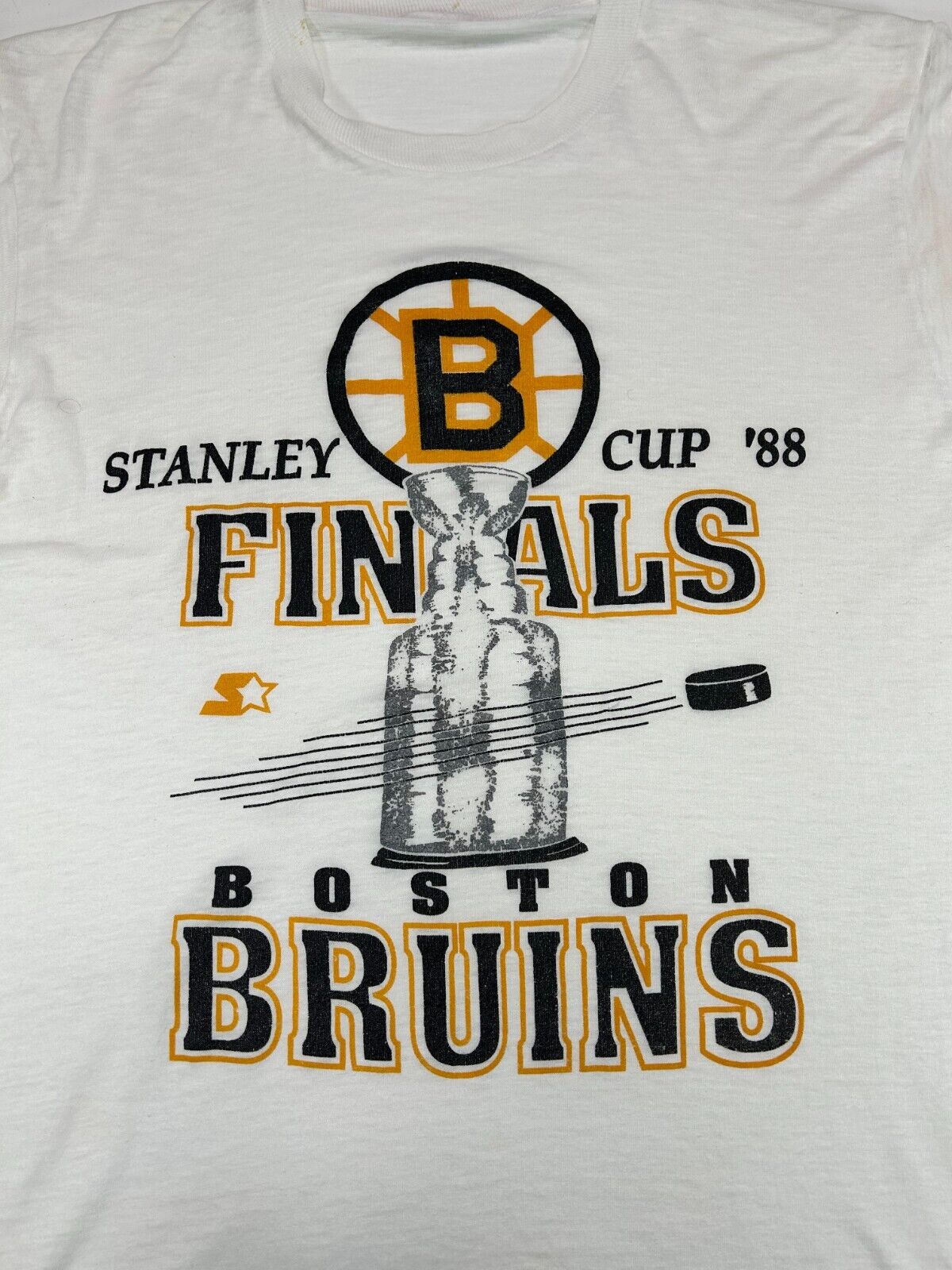 Vintage 1988 Boston Bruins NHL Stanley Cup Graphic Starter T-Shirt Size Medium