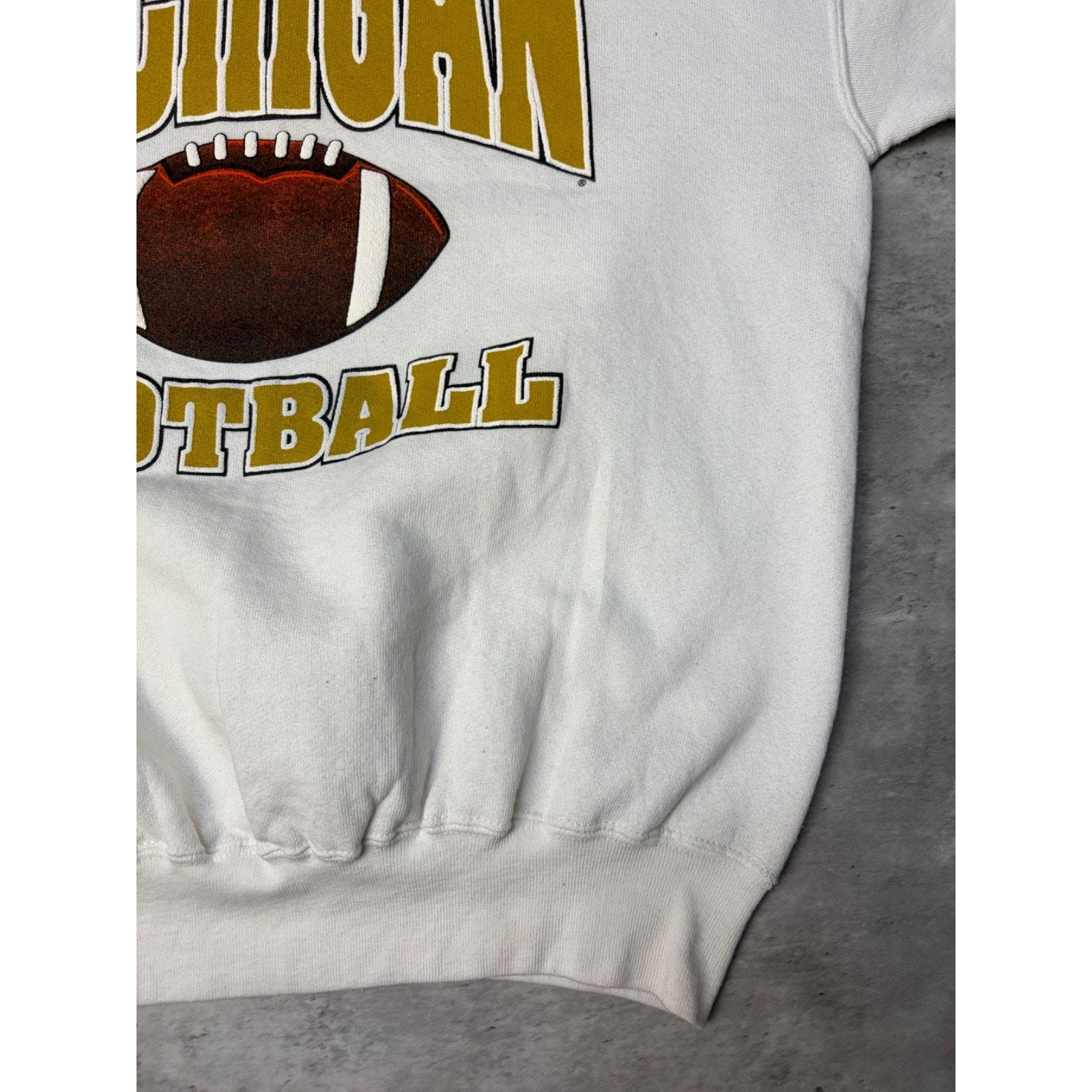 Vintage 90s Michigan Wolverines NCAA Football Graphic Sweatshirt Size Large
