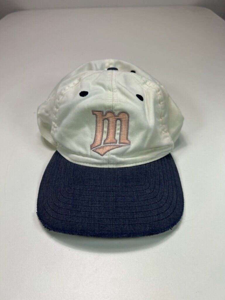 Vintage Minnesota Twins MLB Embroidered Logo Snapback Hat OSFA