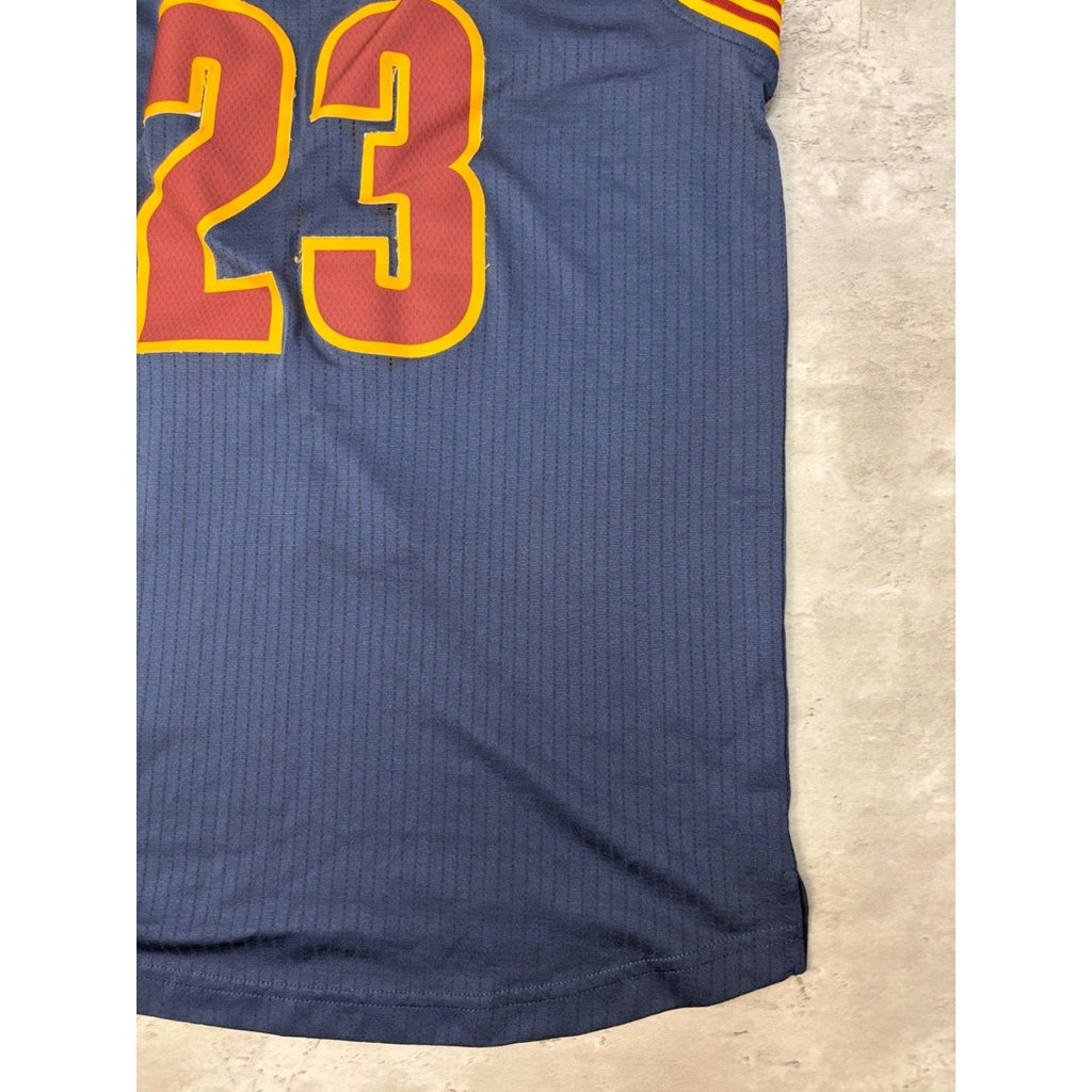 Vintage Lebron James #23 Cleveland Cavaliers NBA Basketball Jersey Size Medium