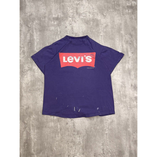 Vintage 1992 Levis Jeans Classic Logo Graphic T-Shirt Size Large Purple