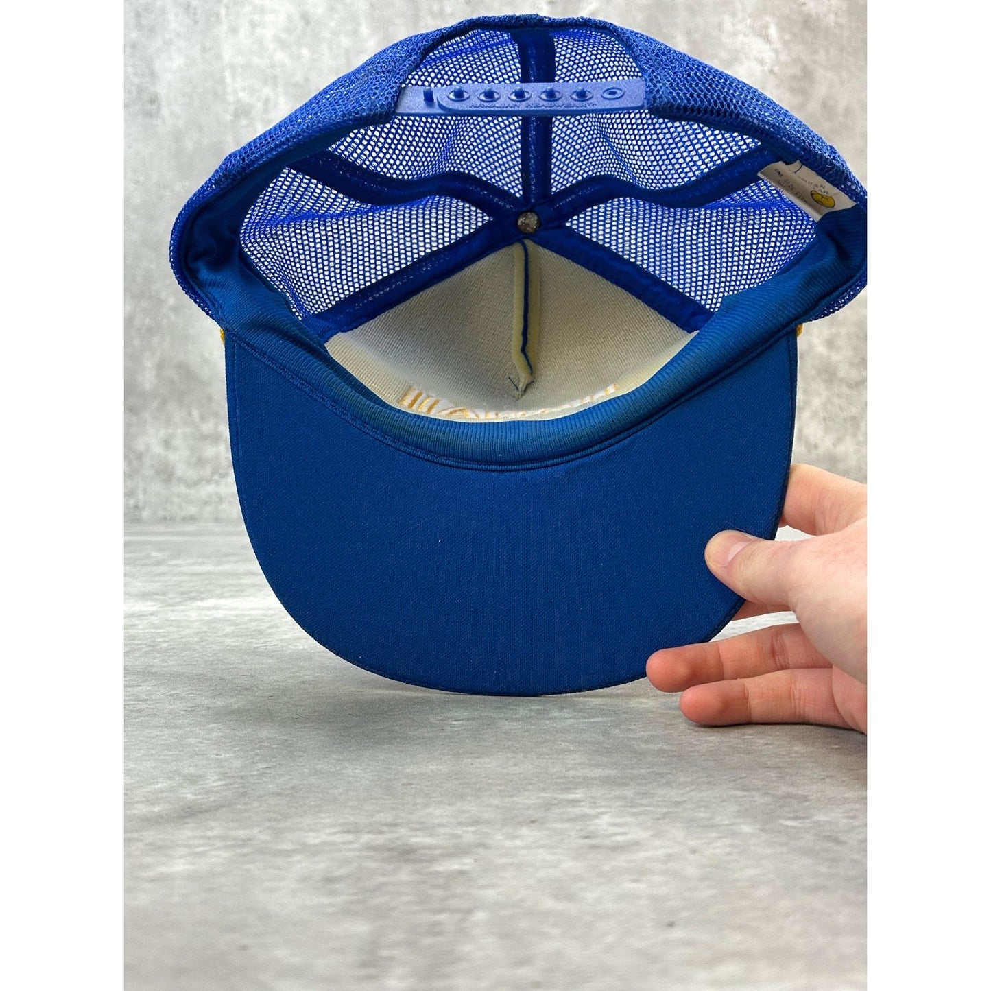 Vintage 90s Hawaii Embroidered Scrambled Eggs Trucker Snapback Hat OSFA