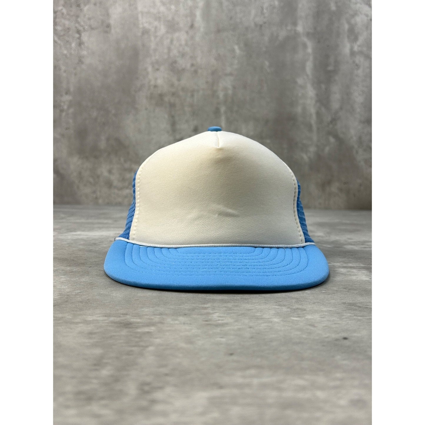 Vintage 80s/90s Blank Two Tone Trucker Snapback Hat OSFA