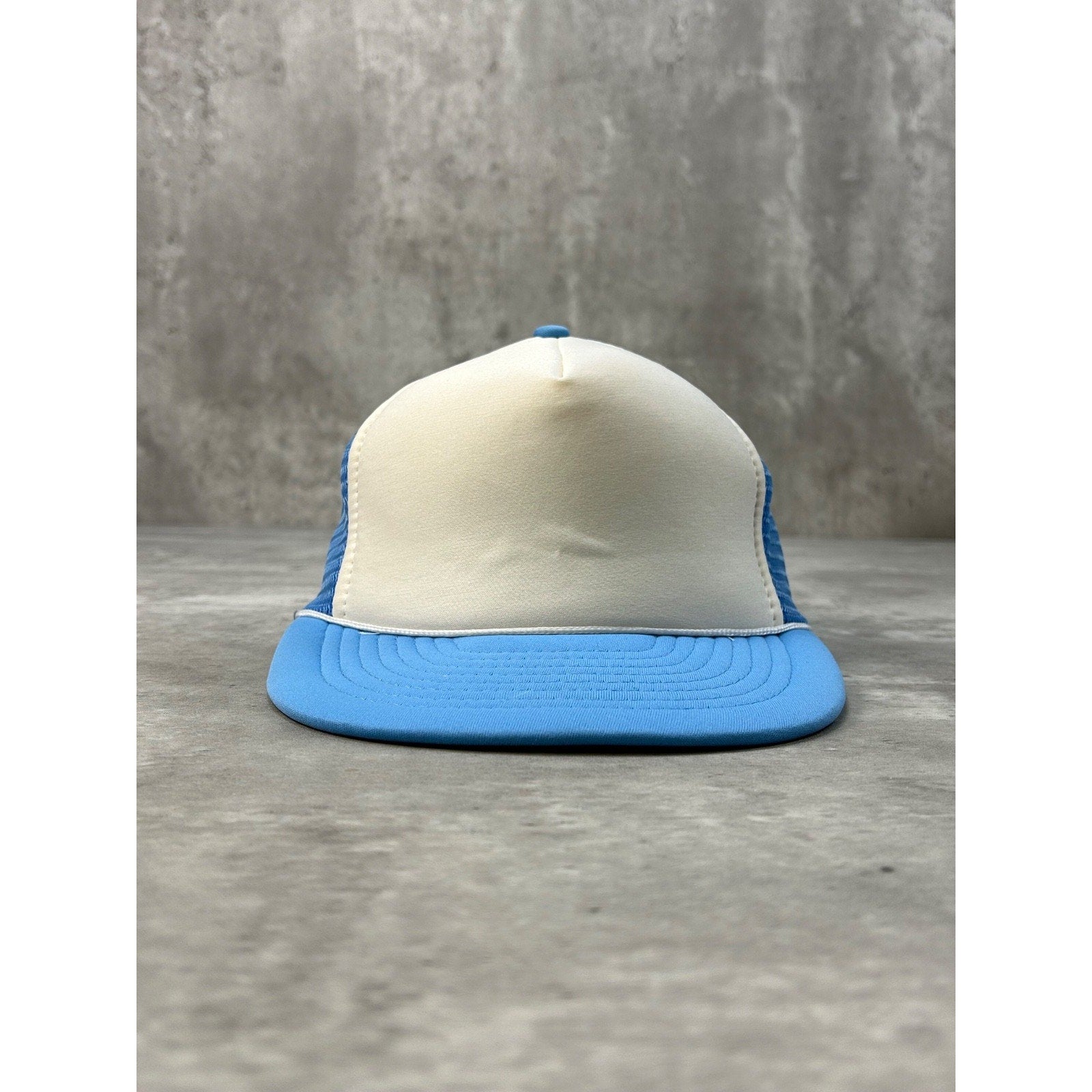 Vintage 80s/90s Blank Two Tone Trucker Snapback Hat OSFA