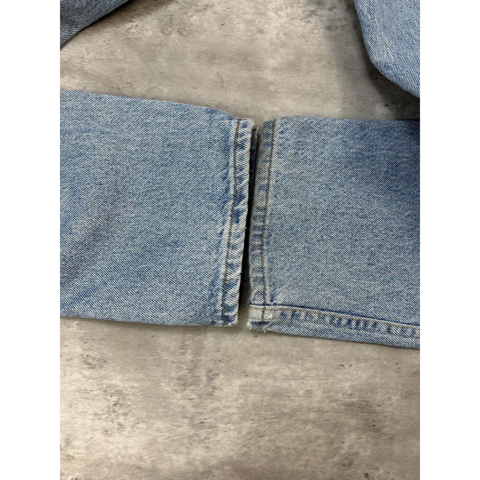 Vintage 80s/90s Wrangler Western Style Light Wash Denim Pants Size 27