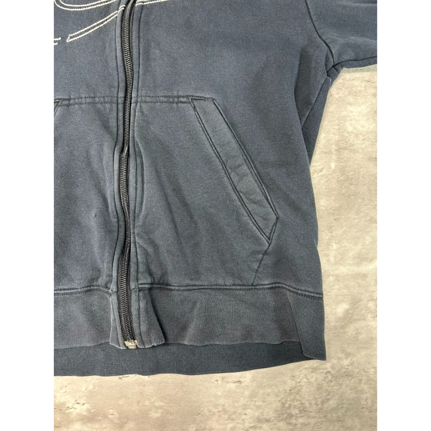 Vintage 2000s NikeEmbroidered Logo Full Zip Hooded Sweatshirt Size Medium YOUTH