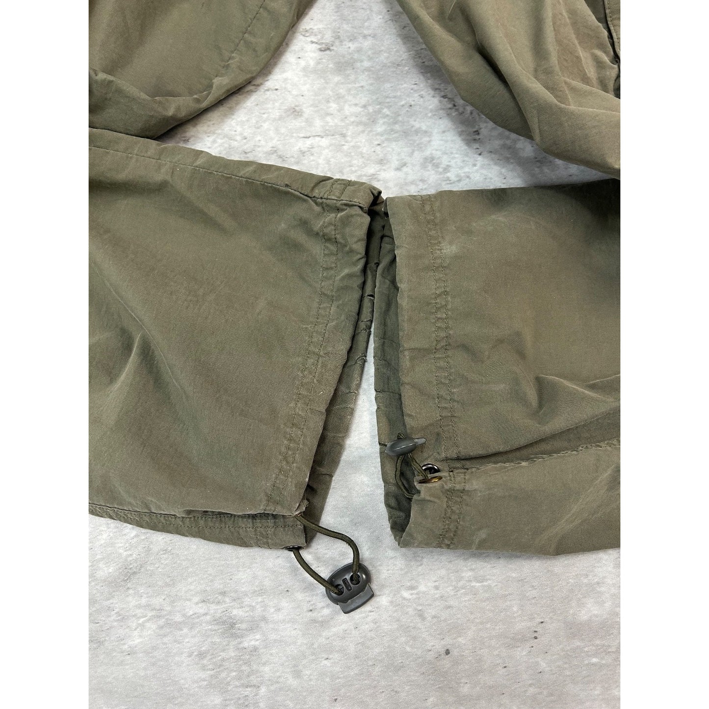 Vintage Y2K Carbon Nylon Utility Cargo Track Pants Size 29