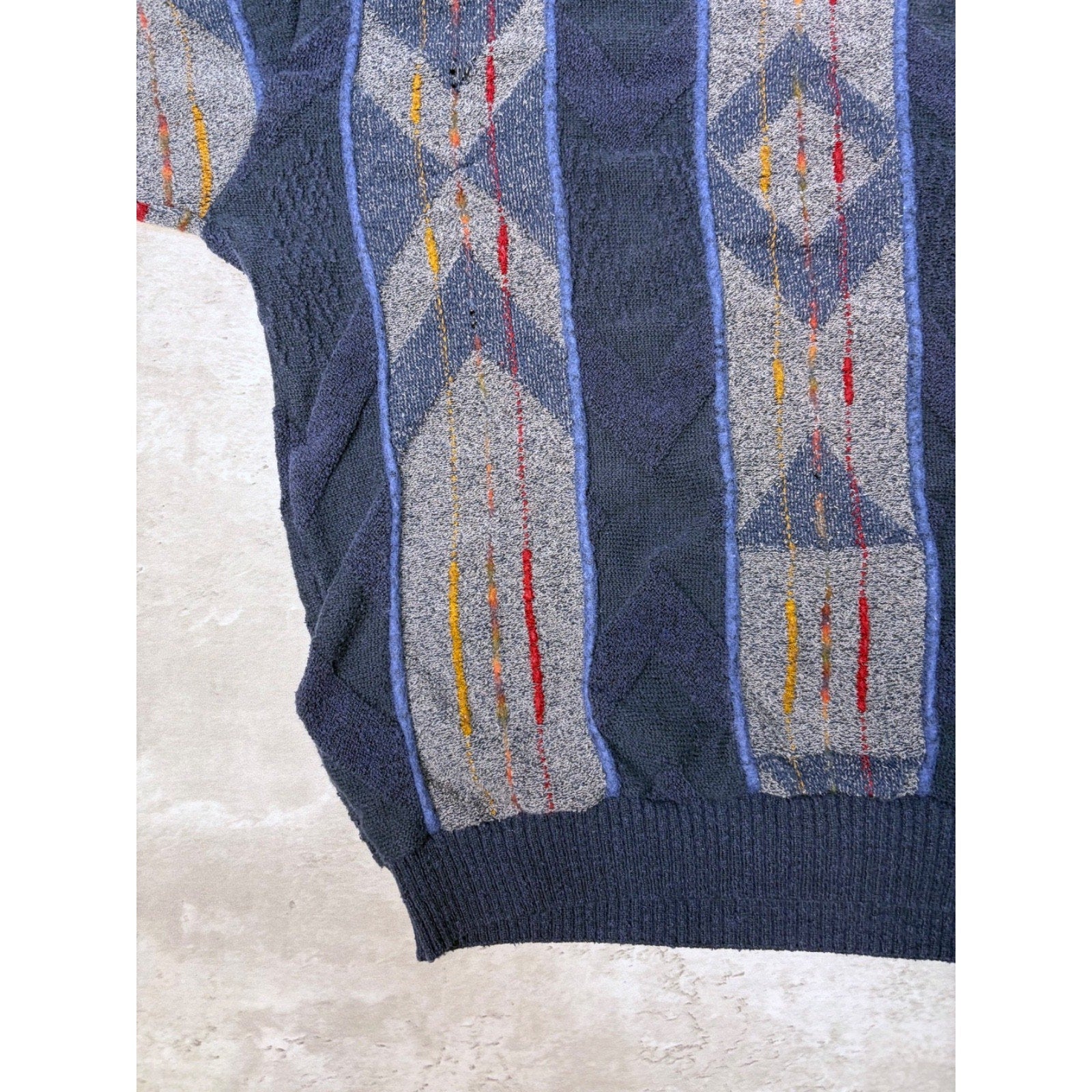 Vintage Tosani 3D Knit Style Textured Pattern Striped Sweater Size Large