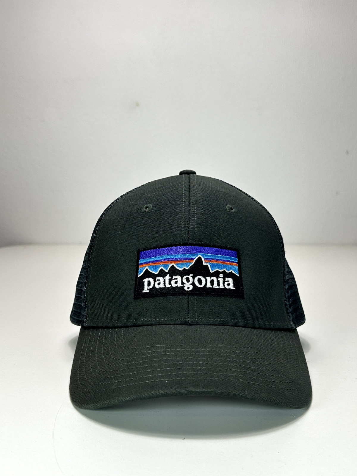 Patagonia Embroidered Logo Trucker Snapback Hat OSFA Gray