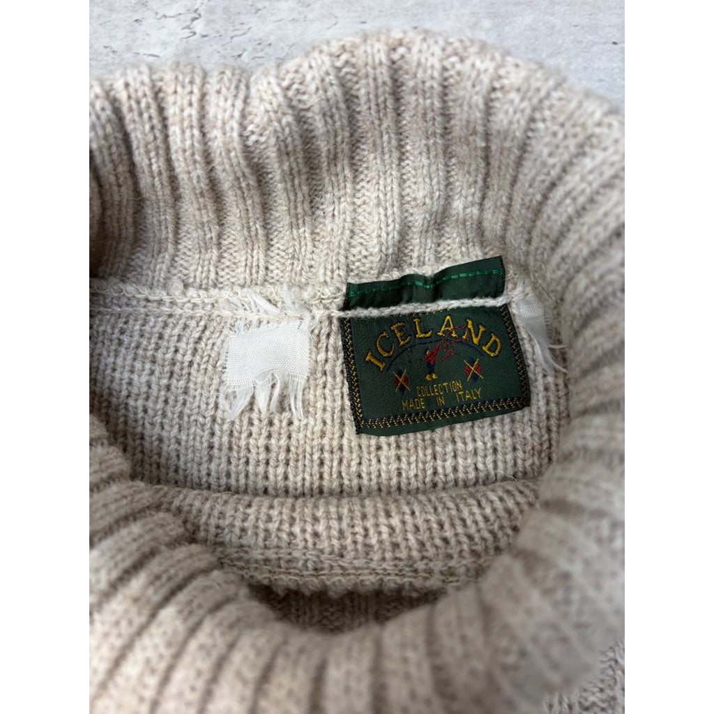 Vintage Maple Leaf Embroidered Turtle Neck Beige Knit Sweater Size XL